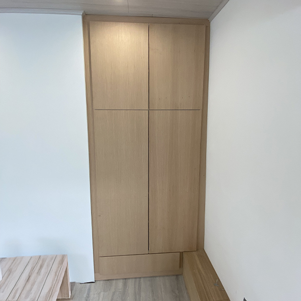 Menuiserie Mons - LD Wood - dressing, meubles, bibliothèque, escalier, porte, cloison, placards dans la région de Mons, Binche, La Louvière)